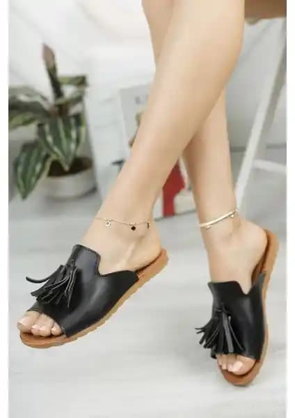 ModaFrato Wzy Püsküllü Kadın Terlik: Şık ve Rahat Günlük Kullanım Terlikleri