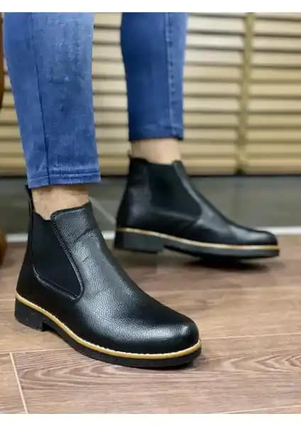 Muggo Muleka Garantili Ortopedik Chelsea Bot: Şıklık ve Konfor Sunan Erkek Günlük Ayakkabısı