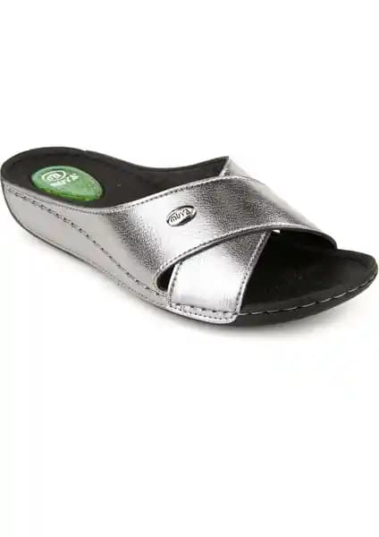 Muya Cyrus Anatomik Jel Destekli Kadın Terlikleri Dört Mevsim Şıklık ve Konfor Sunar