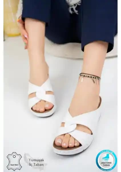 Neon Shoes Putu Kadın Çapraz Konfor Modeli Günlük Şıklık ve Rahatlık Sunan Modern Ayakkabı