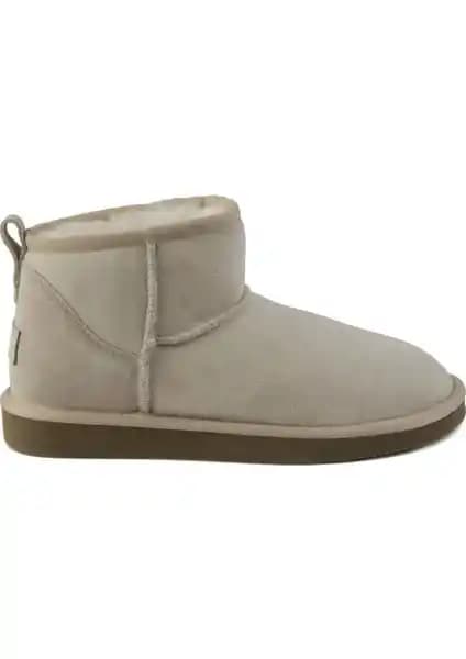 Pegia Süet Kadın Mini Bot 191130: Şıklık ve Konforu Bir Arada Sunan Modern Kış Botu