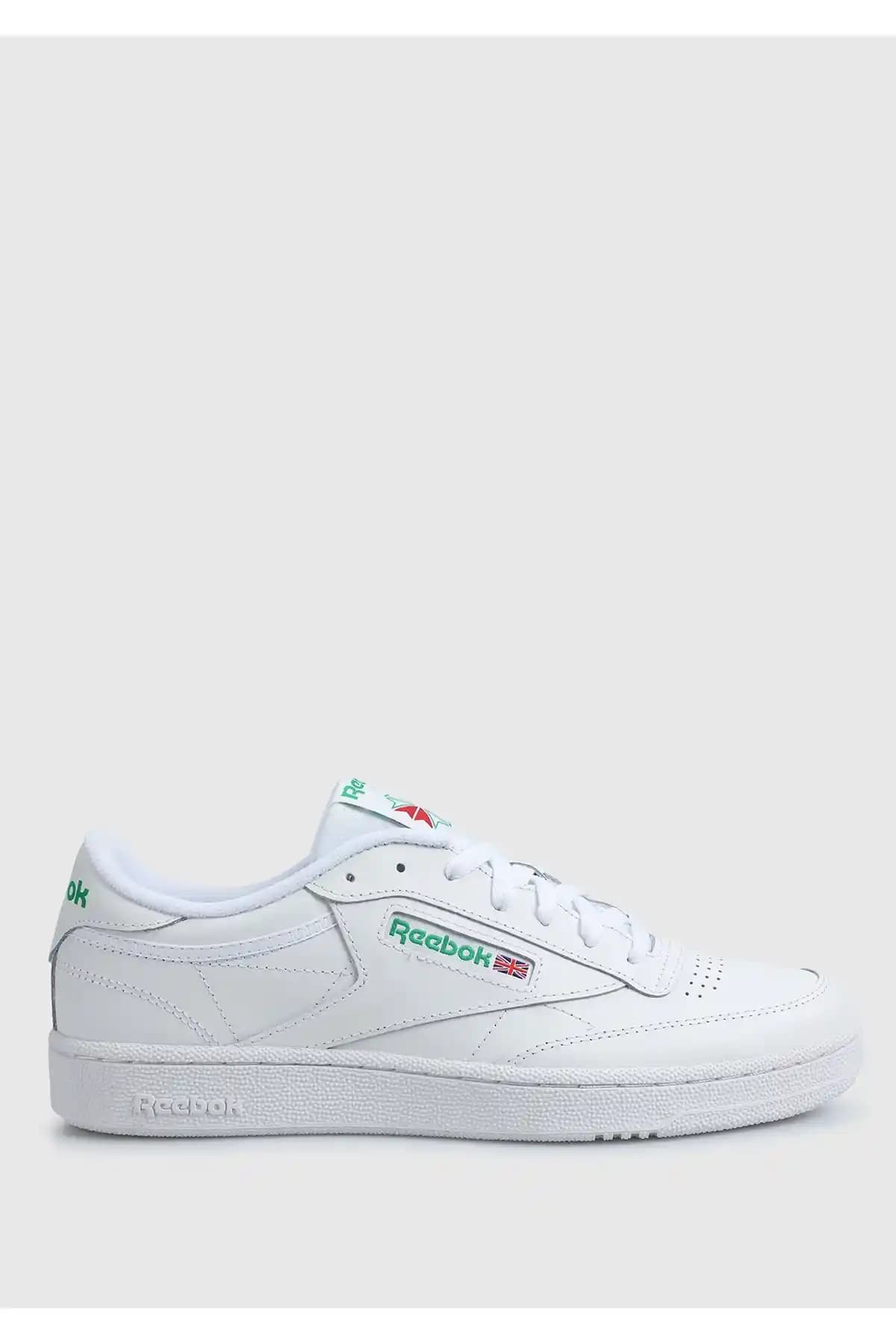 Reebok Club C 85 Beyaz Erkek Sneaker: Şıklık ve Konforun Birleştiği Günlük Spor Ayakkabı