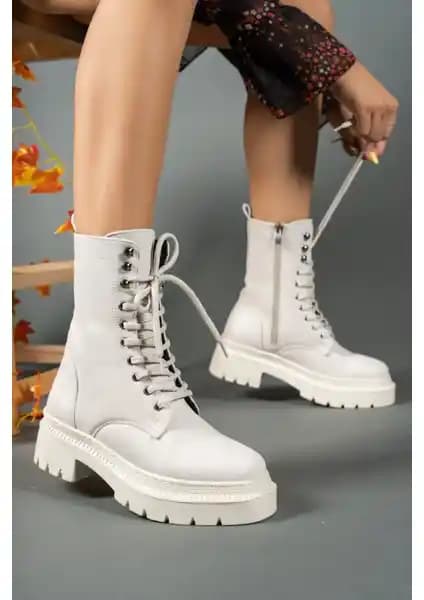 Riccon Kadın Fermuarlı Bot: Şık ve Konforlu Kış Ayakkabısı Seçenekleri