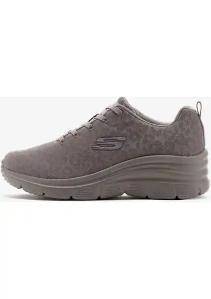 Skechers Fashion Fit 88888179Tk Bbk Kadın Spor Ayakkabı: Şıklık ve Konforun Modern Buluşması