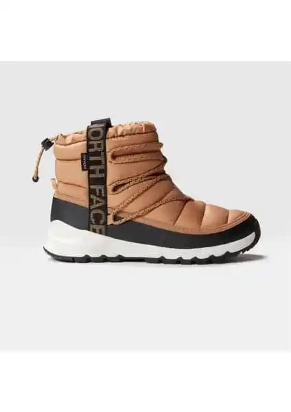 The North Face Kadın Outdoor Bot Kahverengi: Su Geçirmez ve Şık Tasarım Özellikleri