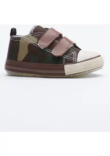 Tonny Black Çocuk Spor Ayakkabı Işıklı Cırtlı Modeliyle Günlük Kullanım İçin Uygun