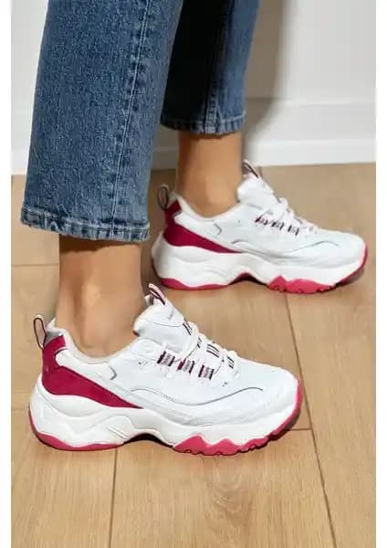 Tonny Black Kadın Spor Ayakkabı TB7040: Şık ve Konforlu Günlük Kullanım Ayakkabısı