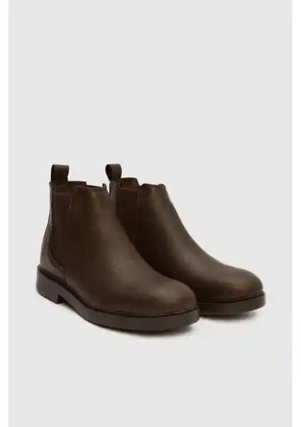 TWN Kahverengi Mevsimlik Chelsea Bot: Şık ve Konforlu Günlük Ayakkabı Seçeneği