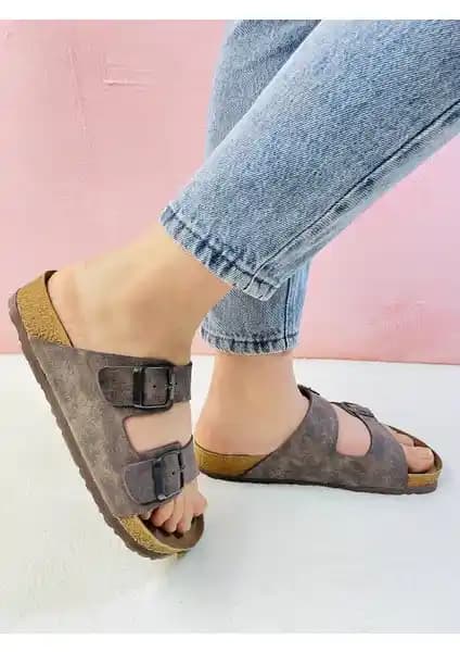 Yılz Shoes Unisex Yazlık Ortopedik Terlikler: Konfor ve Şıklığın Modern Buluşması