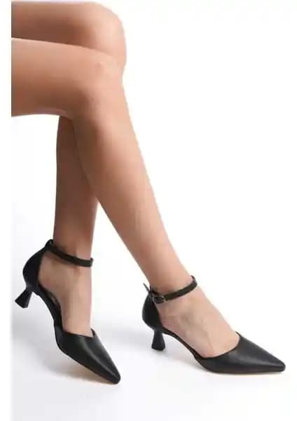 Zlato Kadın Siyah Alçak Stiletto Ayakkabı: Şıklık ve Konforun Mükemmel Buluşması