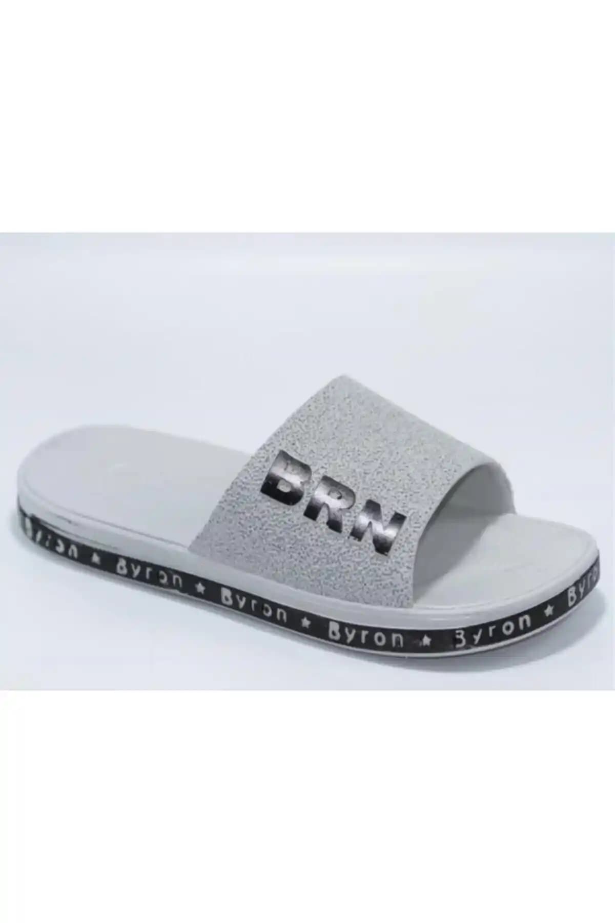 Brn Home Unisex Kaymaz Tabanlı Terlik: Konfor ve Güvenlik İçin Günlük Kullanım Ürünü