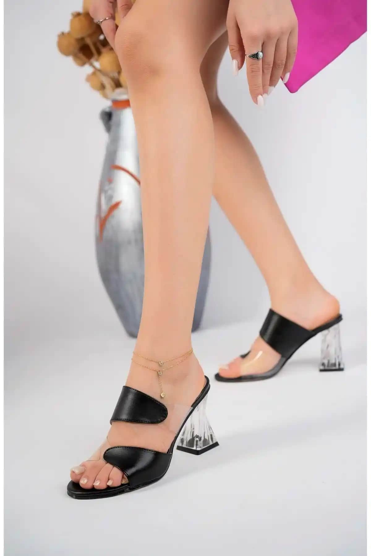 Bulut Ayakkabı Siyah Kadın Şeffaf Topuk Deri Günlük ve Abiye Terlik