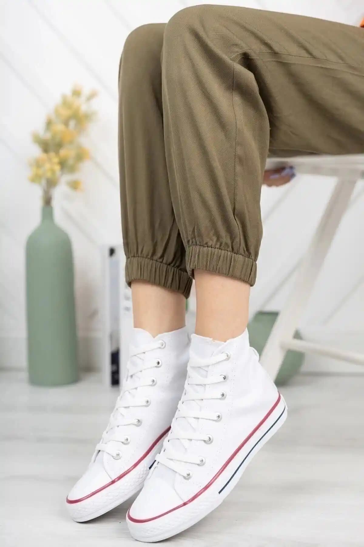 Genel Markalar Beyaz Unisex Günlük Keten Ayakkabısı Modern Tasarım ve Konfor Sunar