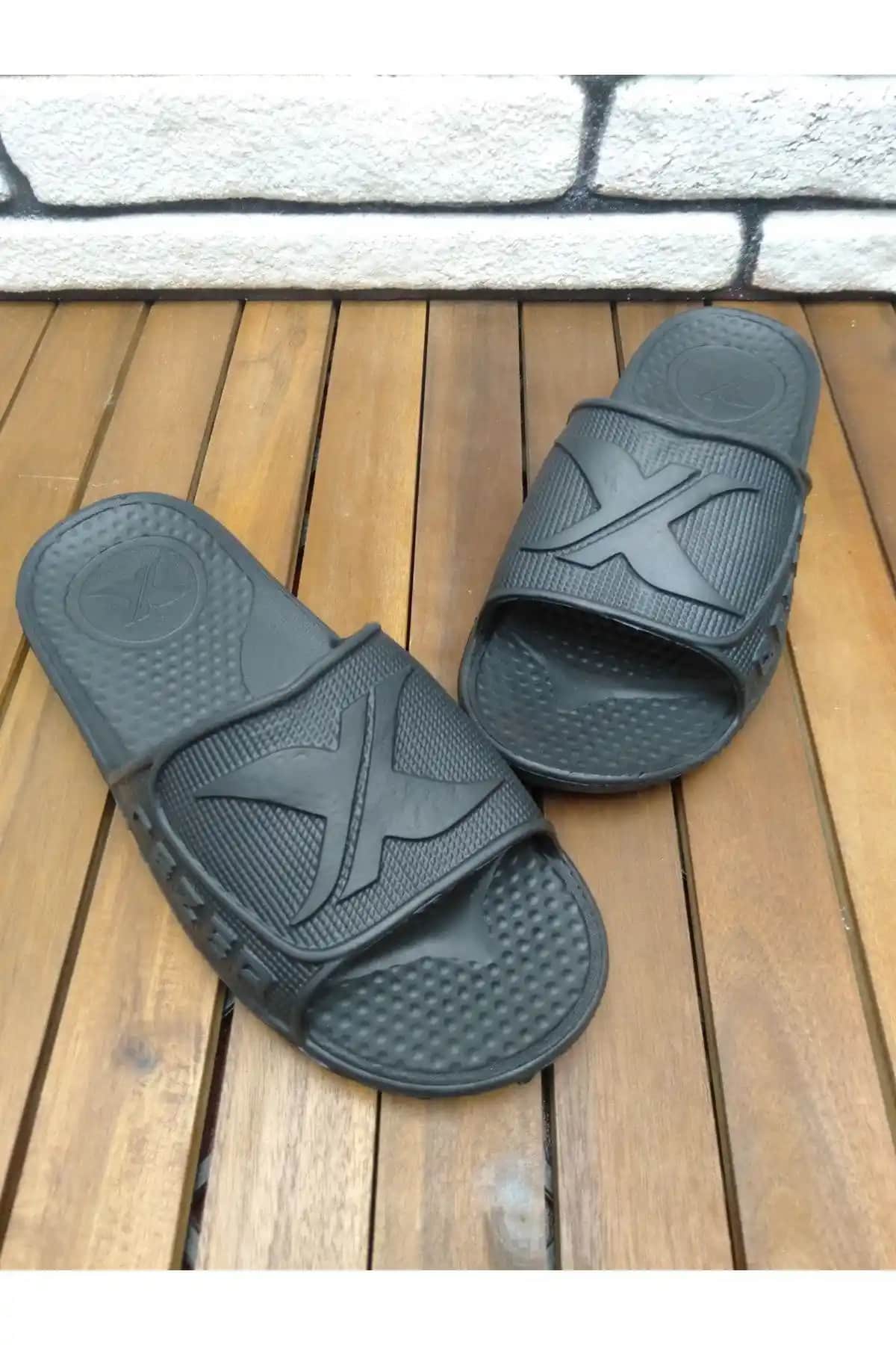 Gezer Kaydırmaz Rahat ve Şık Kadın Banyo Tuvalet Terliği Özellikleri ve Kullanım Alanları