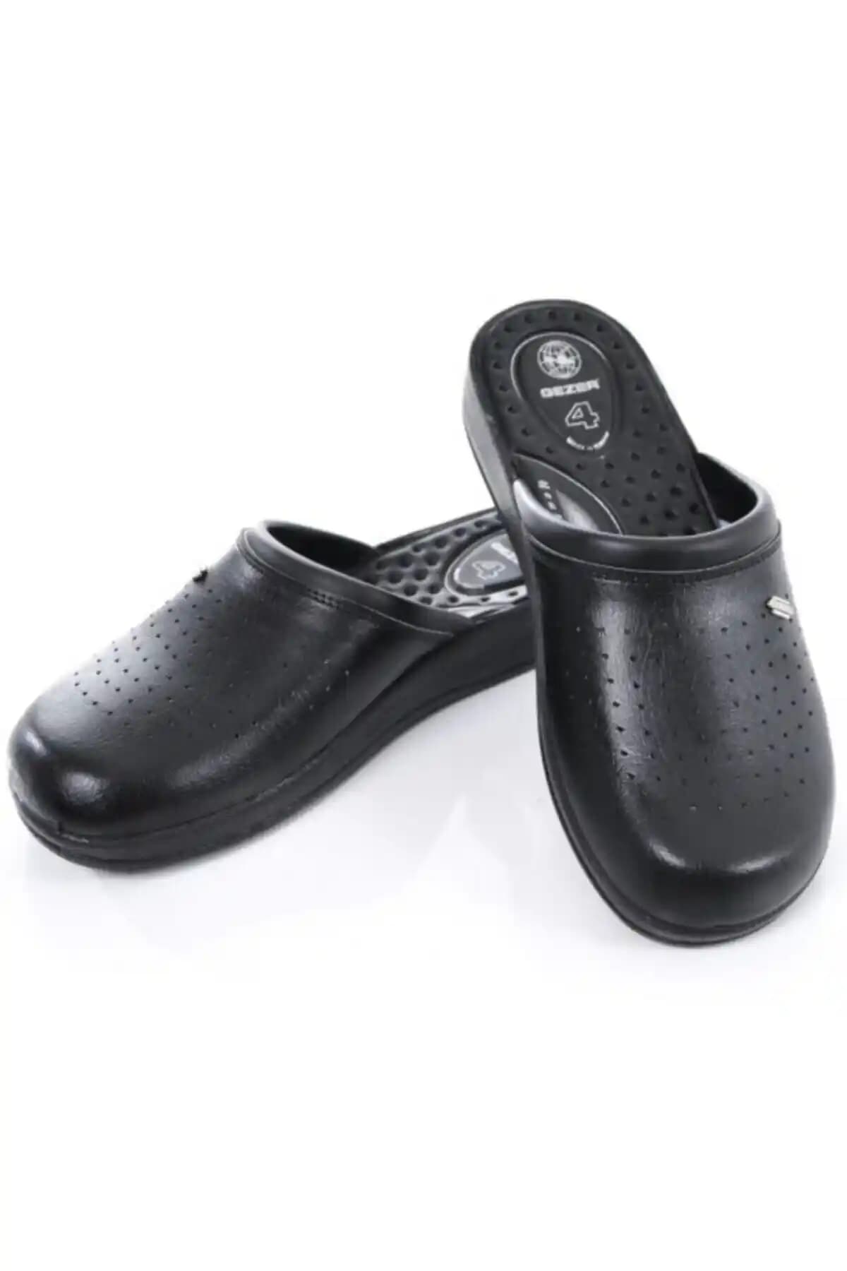 Gezer Unisex Siyah Sabo Terlik: Şıklık ve Konfor Sunan Günlük Kullanım Ayakkabısı