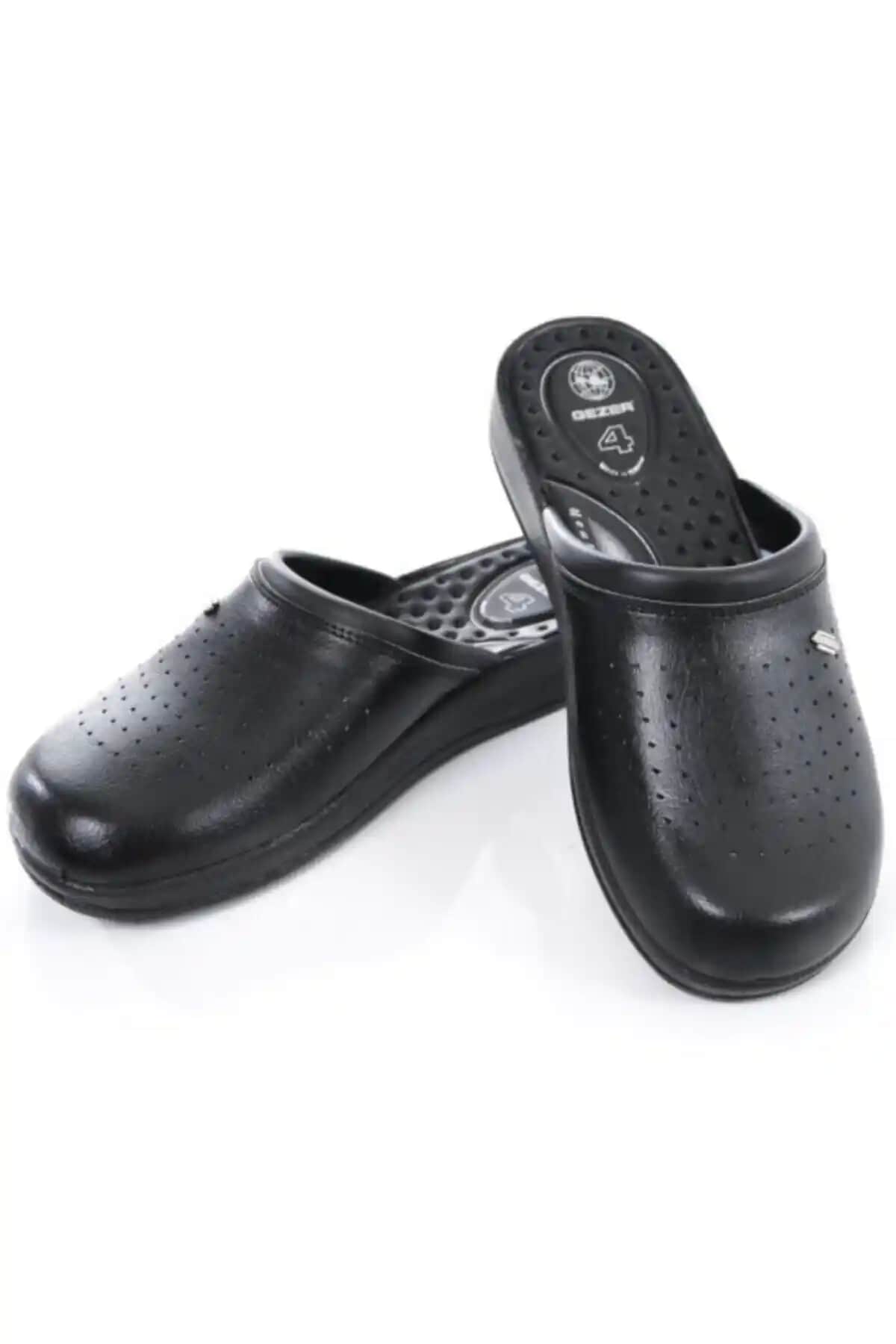 Gezer Unisex Siyah Sabo Terlik: Şıklık ve Konforu Bir Arada Sunan Modern Tasarım