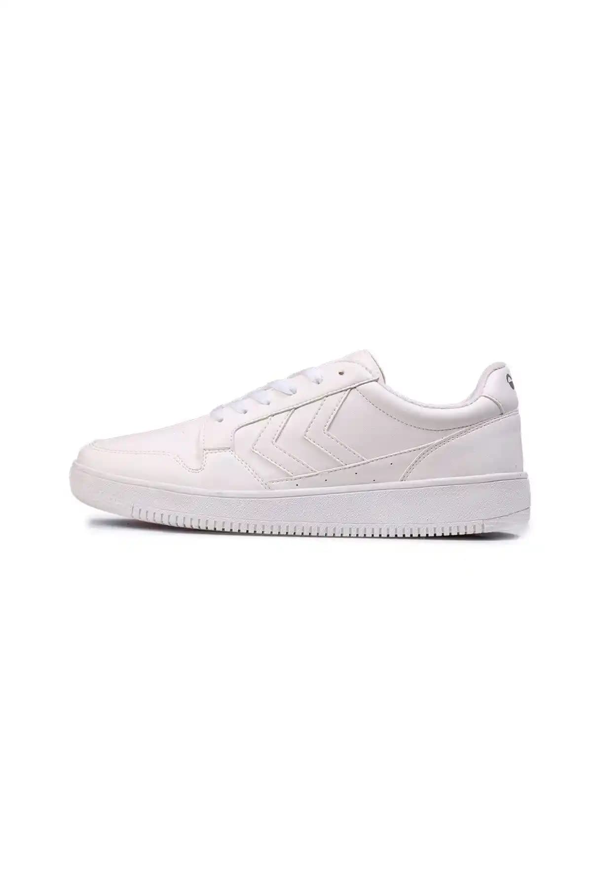 Hummel Nielsen Unisex Beyaz Sneaker: Şıklık ve Konforun Mükemmel Buluşması