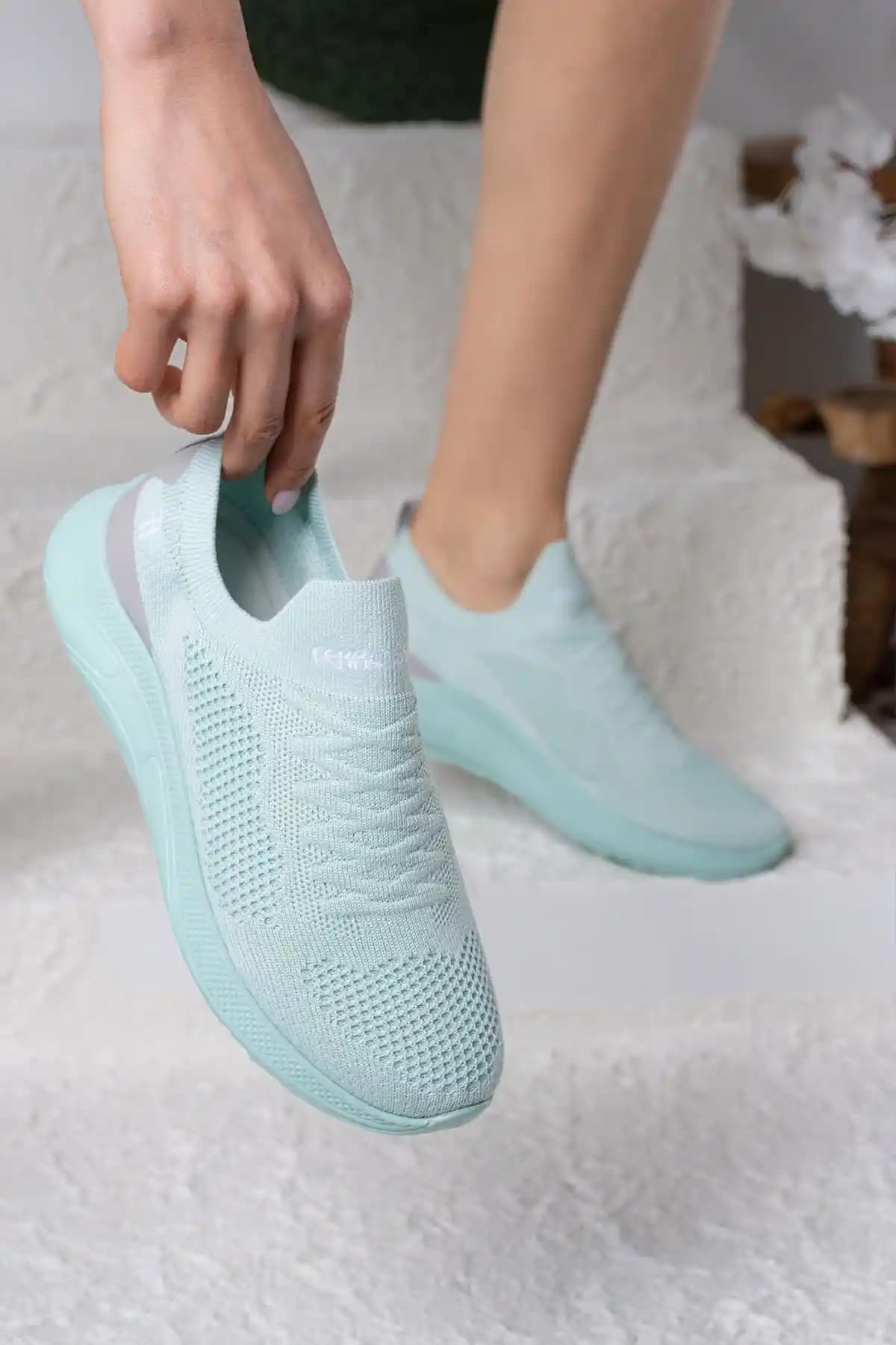İmerShoes Günlük Unisex Mint Sneaker: Konfor ve Şıklığın Modern Buluşması