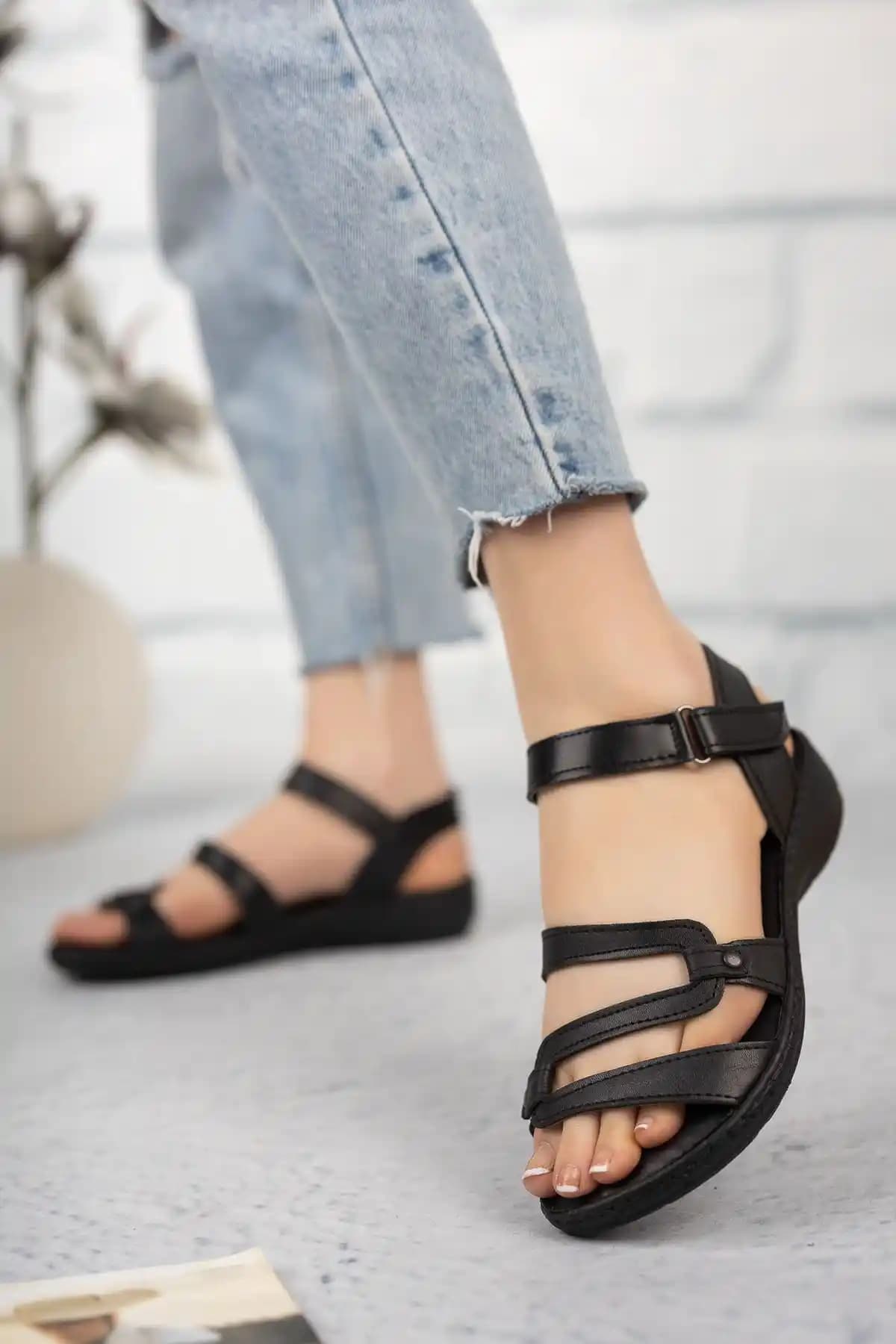 Khayt Sonia Hakiki Deri Ortopedik Kadın Sandaletleri Günlük Rahatlık ve Şıklık Sunar