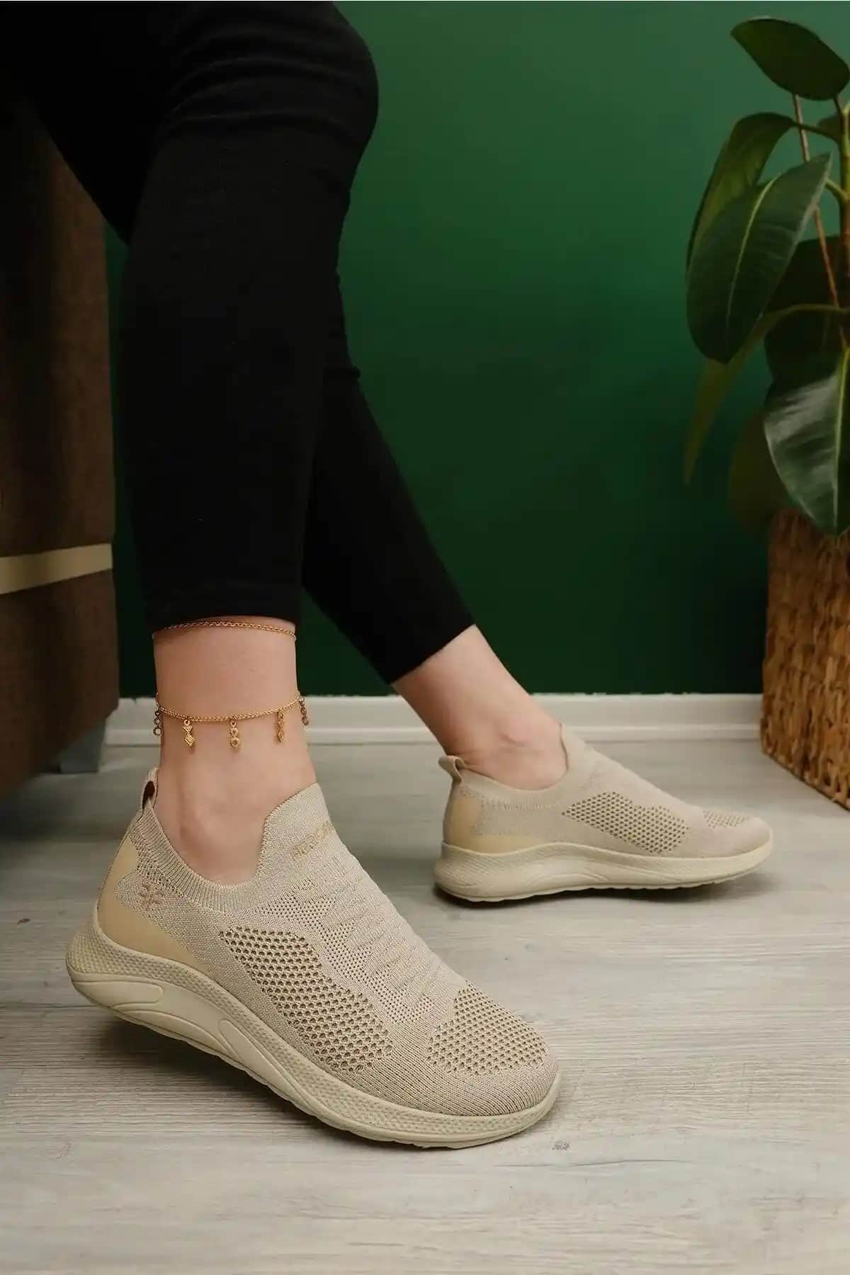 MORENİCA Bej Triko Kadın Sneaker Günlük ve Şık Kullanım İçin Tasarlandı