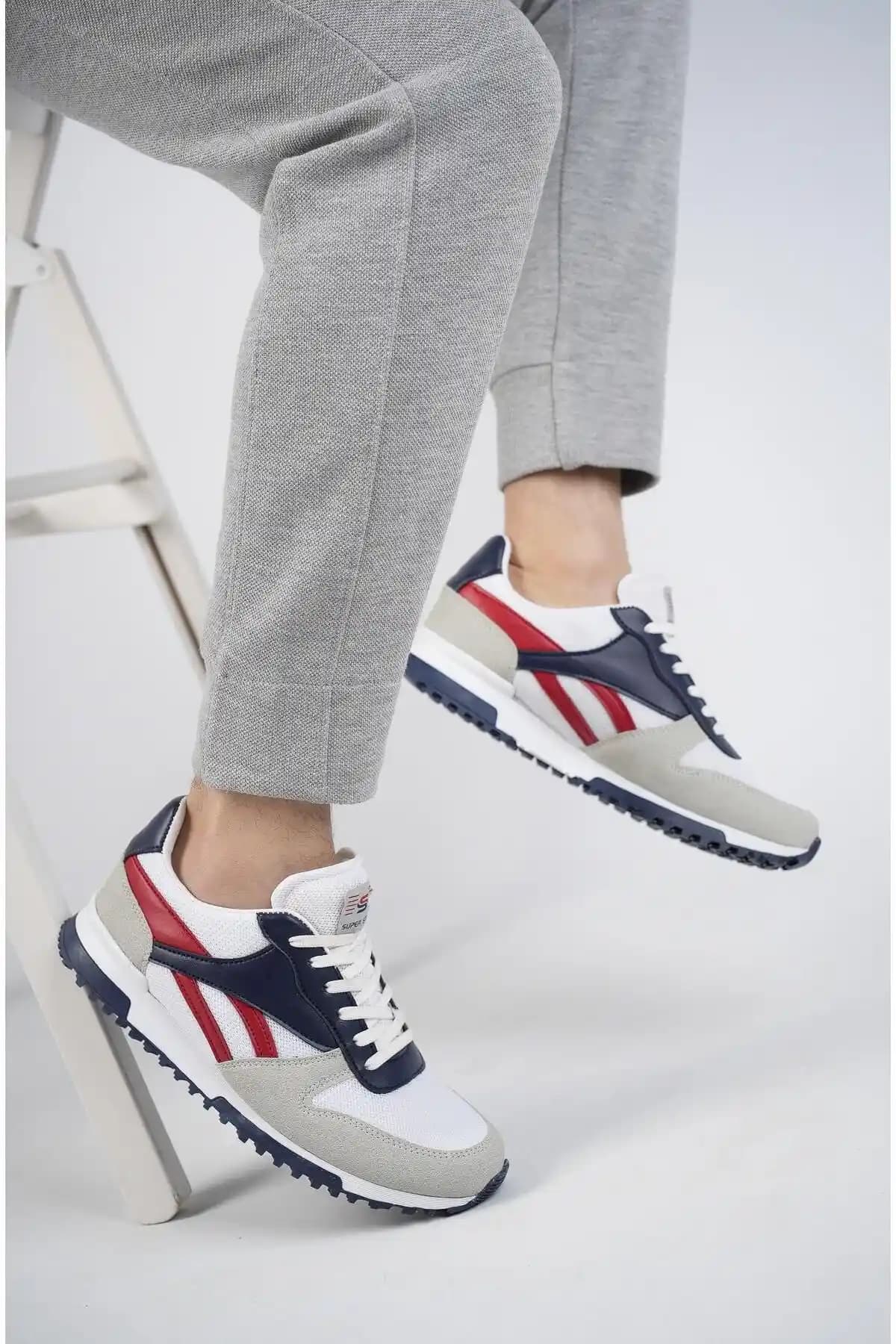 Muggo Elvis Unisex Spor Ayakkabıları: Konfor ve Şıklık Bir Arada Günlük Kullanım İçin