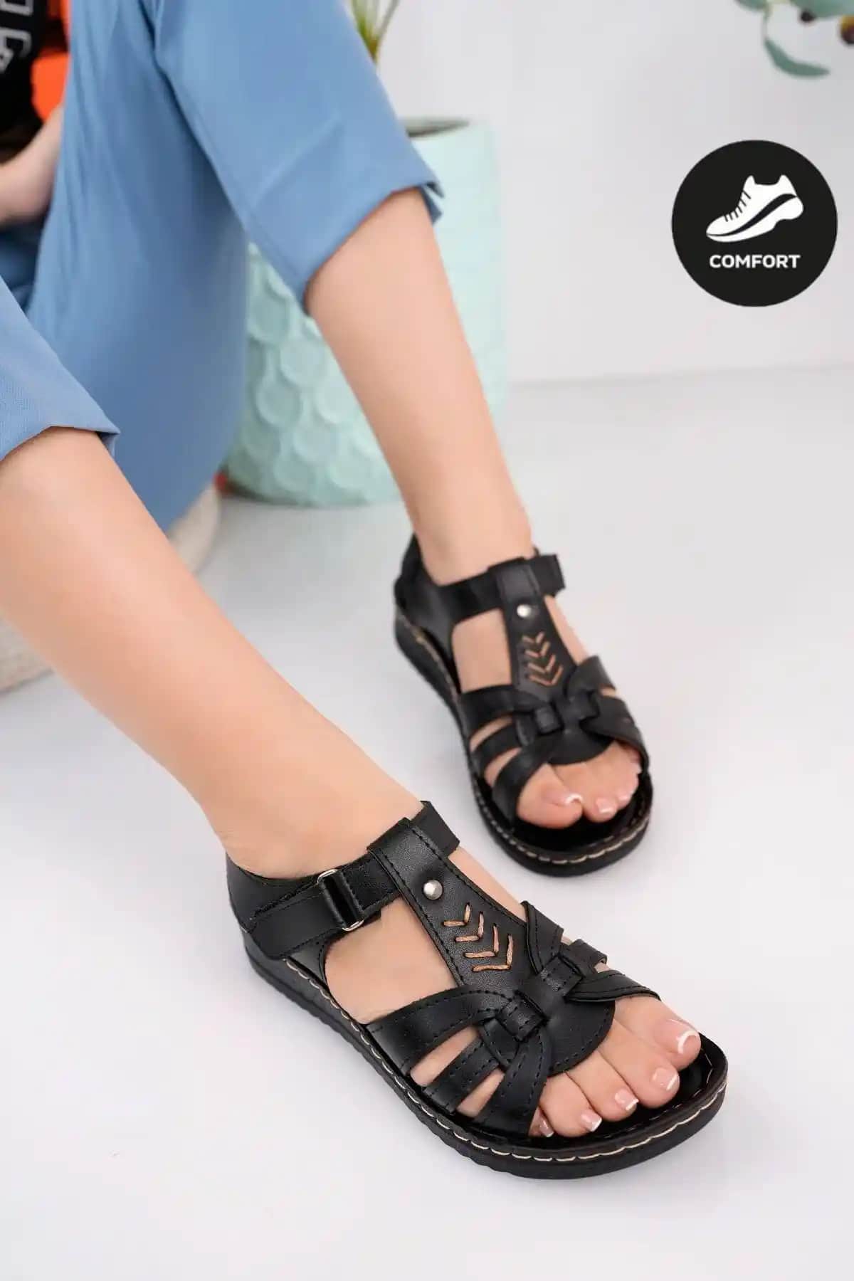 Muggo Soft Kadın Günlük Ortopedik Kaymaz Taban Şık Sandalet 75-90 karakter