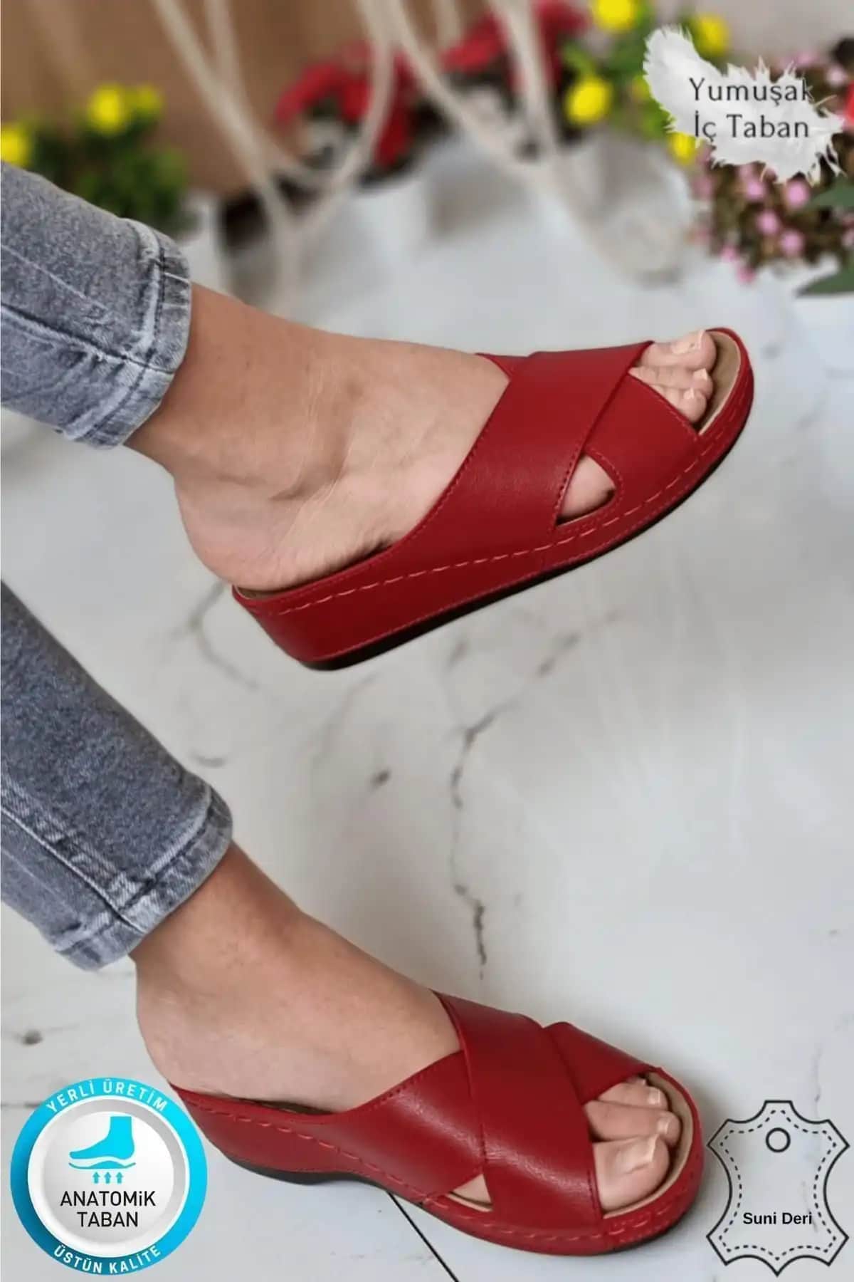 Neon Shoes Desy Kadın Terlik: Şıklık ve Konforun Modern Buluşması