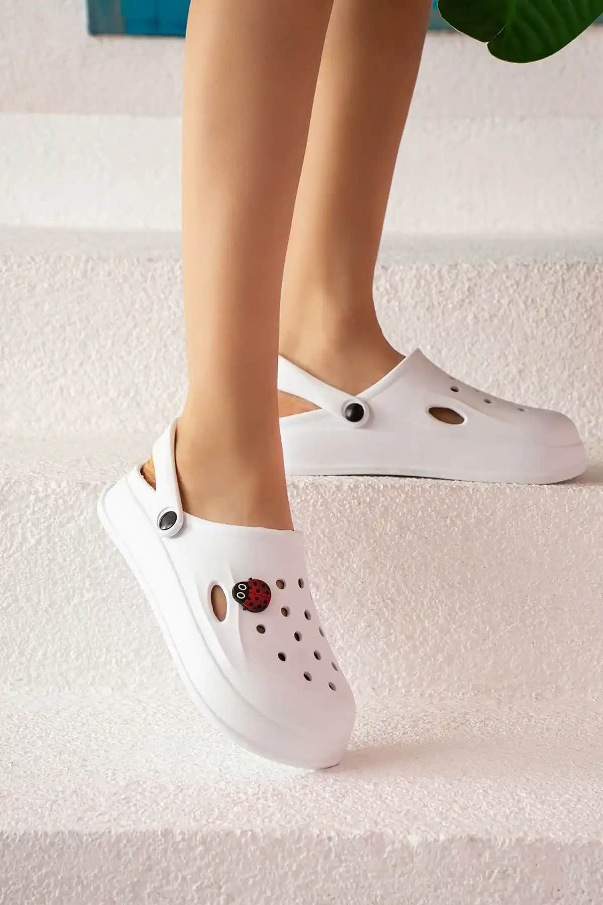 Pembe Potin Kadın Beyaz Eva Deniz Plaj ve Günlük Kullanım Rahat Terlikleri