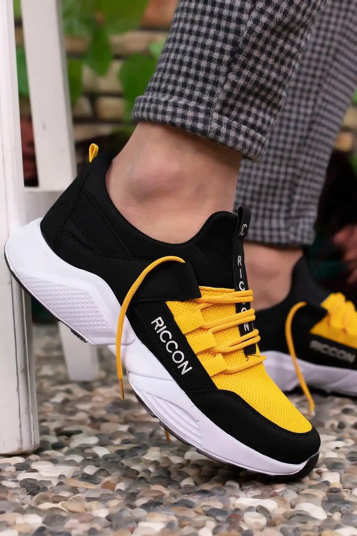 Riccon Siyah Sarı Unisex Sneaker: Modern Tasarım ve Yüksek Konfor Özellikleri