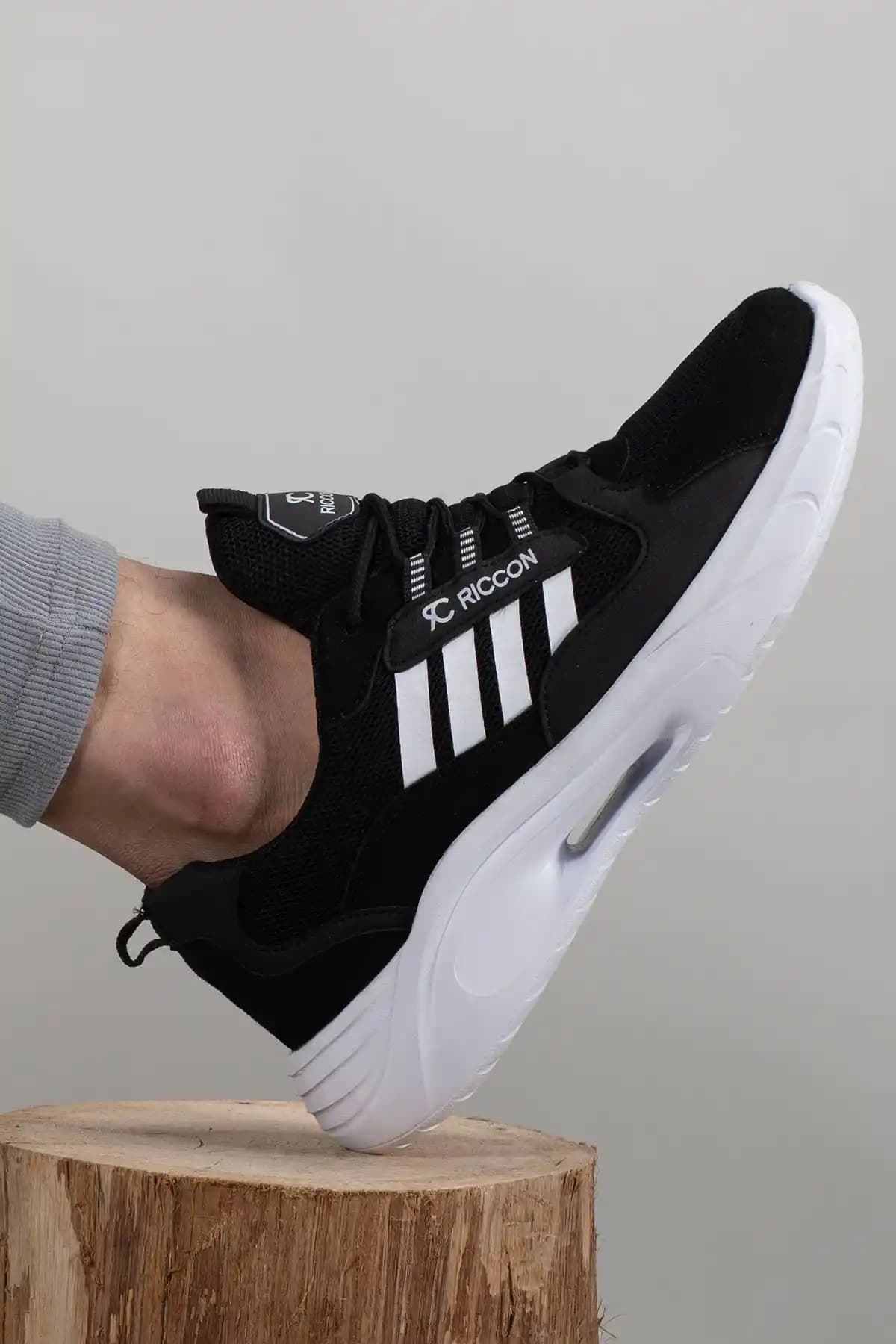 Riccon Torrine Unisex Siyah Beyaz Spor Ayakkabı: Günlük Konfor ve Şıklık İçin Ideal Tercih