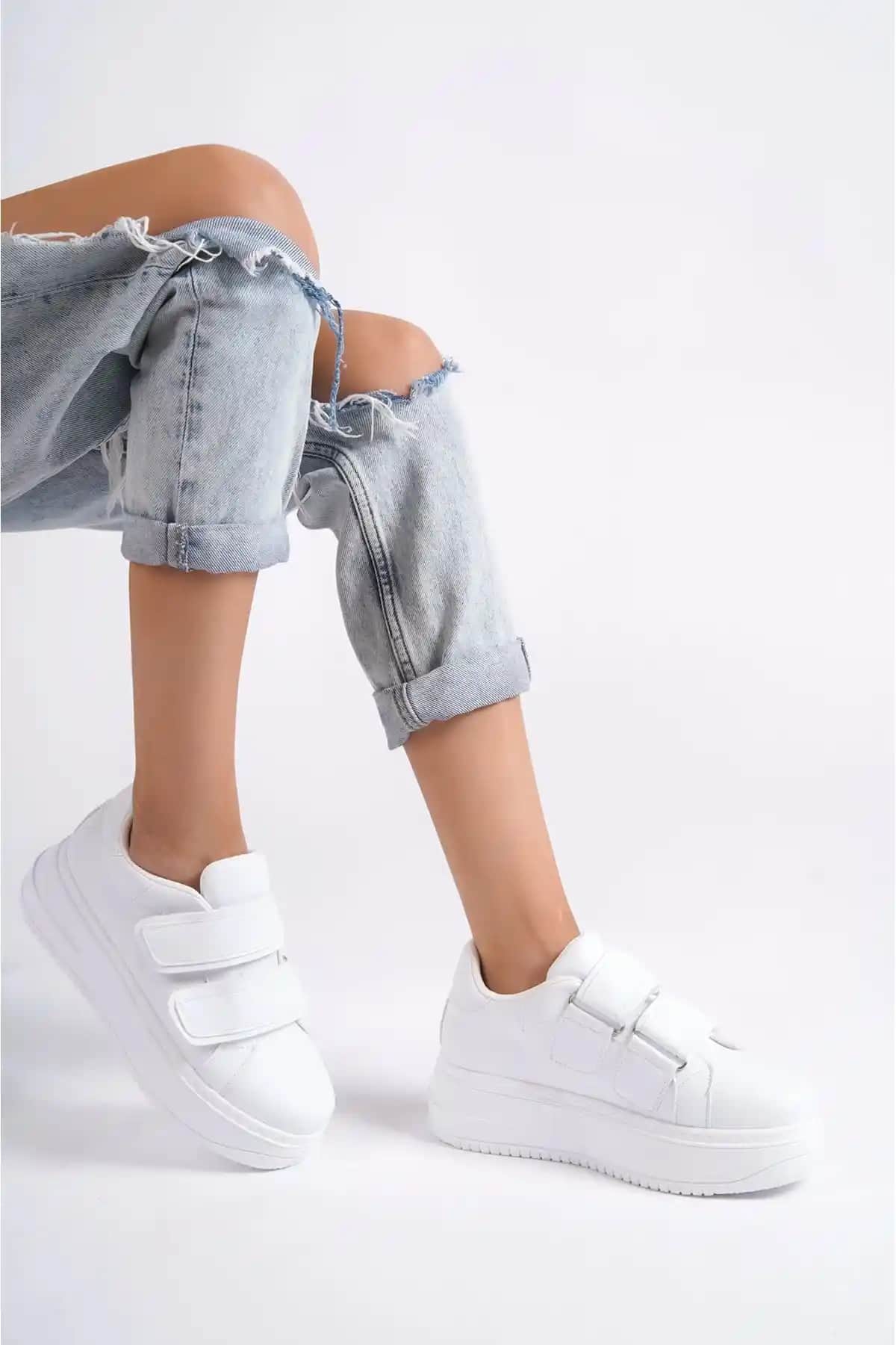 Sefayol Bellamy Beyaz Mat Deri Kadın Spor Ayakkabısı Günlük ve Spor Kullanımına Uygun