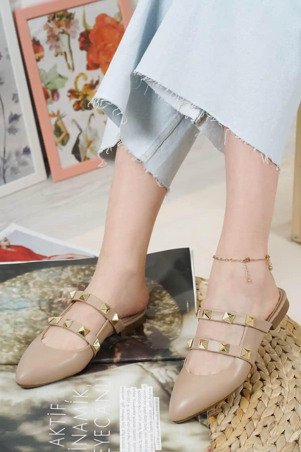 Şenpa Kadın Nut Terlik: Şıklık ve Konfor Sunan Günlük Kadın Terlikleri