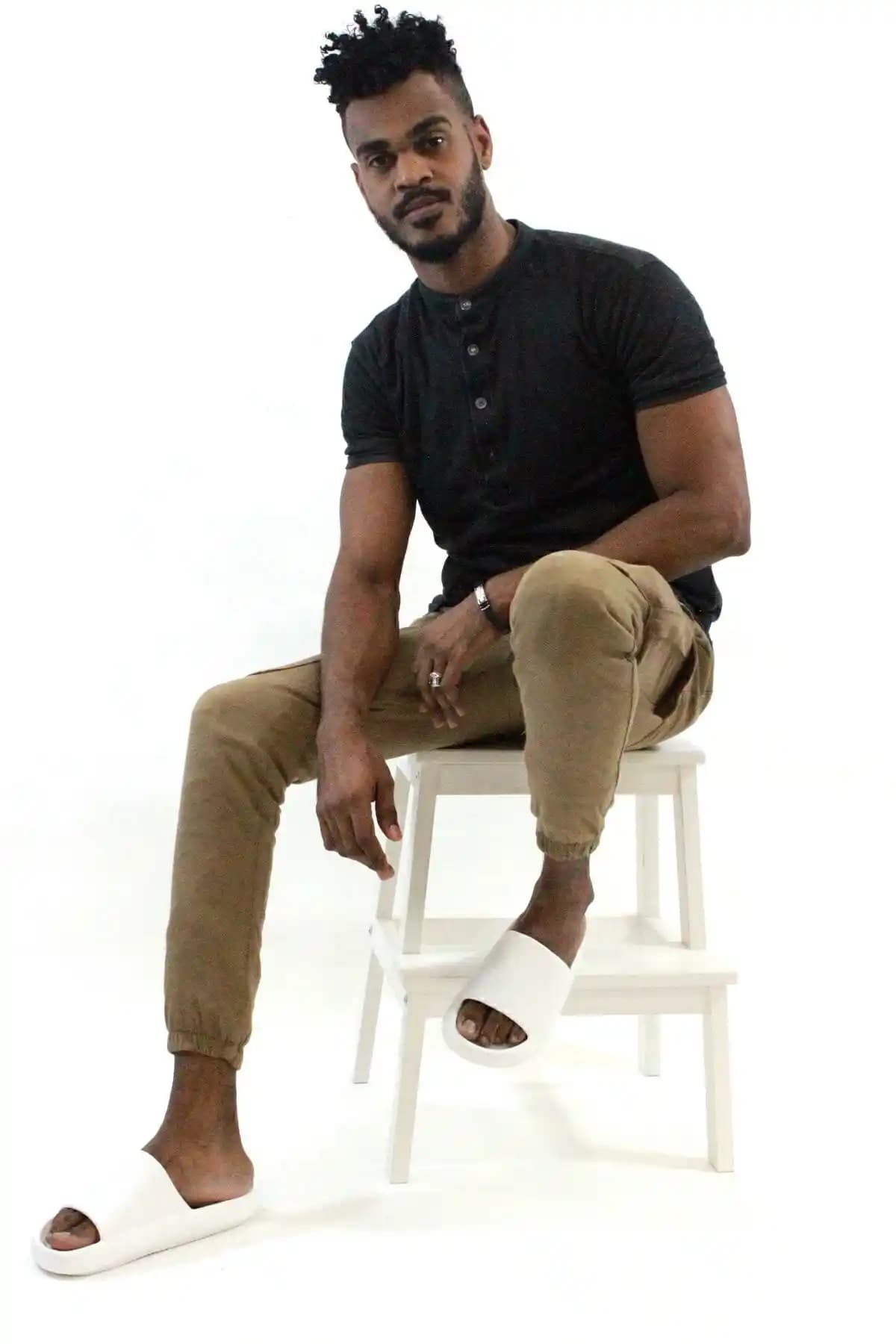 Sepona Unisex Plaj, Havuz ve Günlük Kullanım İçin Tasarlanmış Hafif ve Şık Terlik