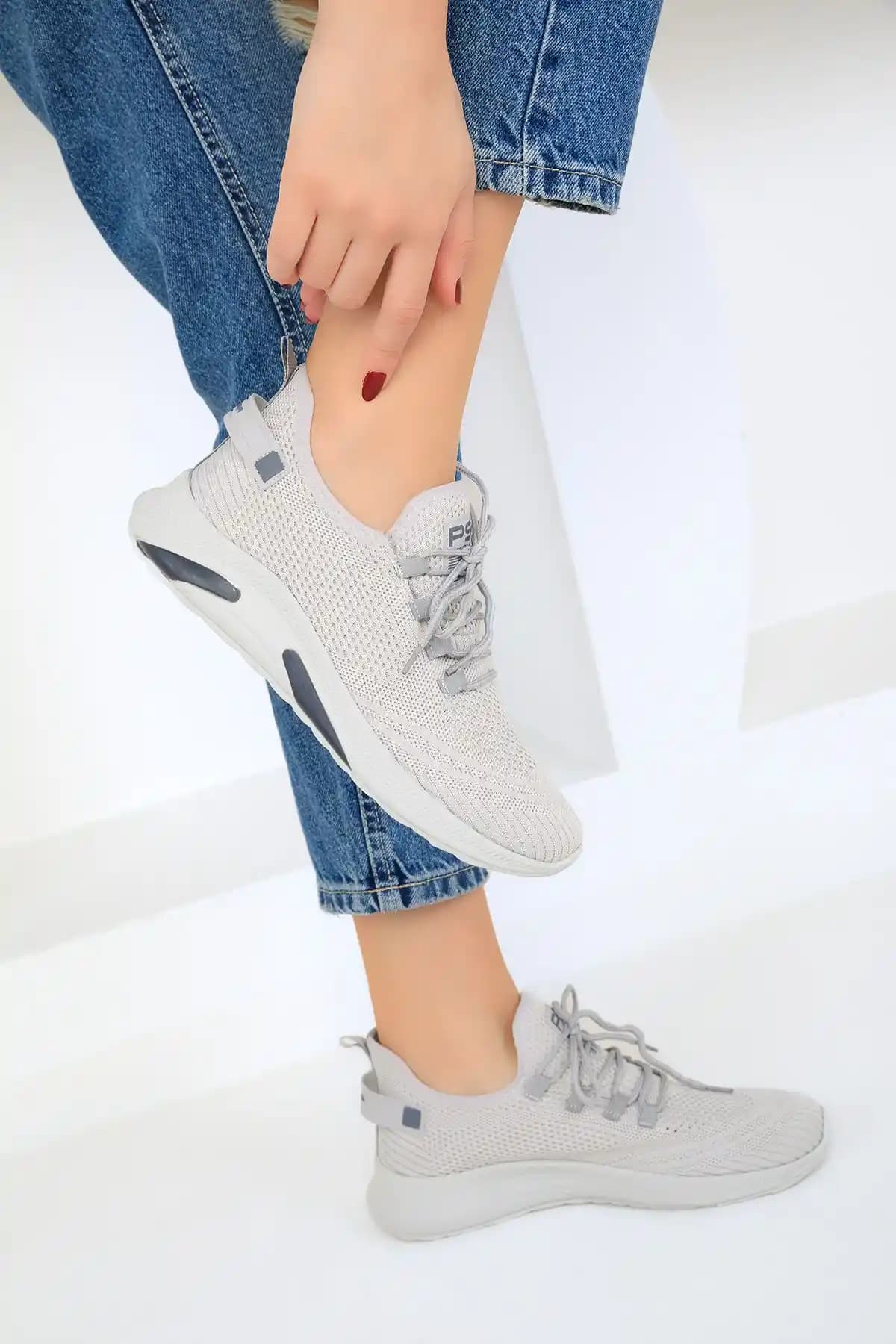 SOHO Buz Unisex Sneaker 16884: Şık ve Rahat Günlük Spor Ayakkabı