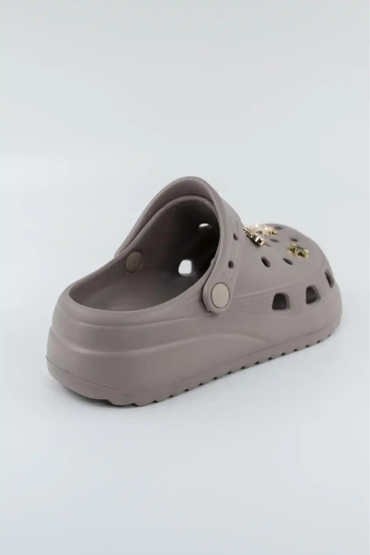 Sonimix Ortopedik Masaj Tabanlı Terlik Hastane ve Plaj Kullanımı İçin Tasarlandı