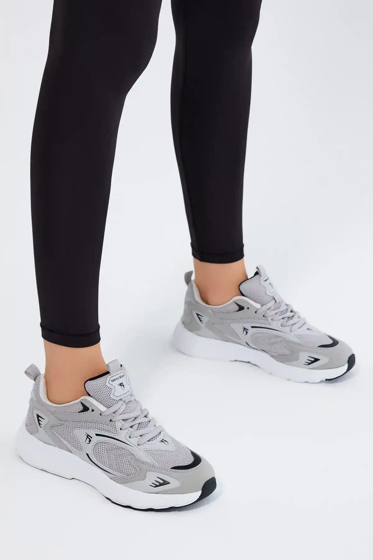 Tonny Black Unisex Gri Siyah Faylon Taban Rahat ve Şık Günlük Ayakkabı