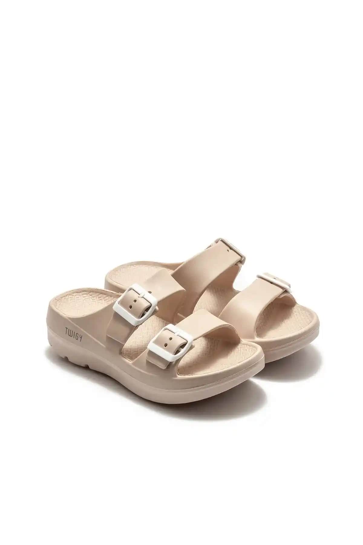 Twigy Bio Kadın Bej Terlikler Şıklık ve Konforu Bir Arada Sunar