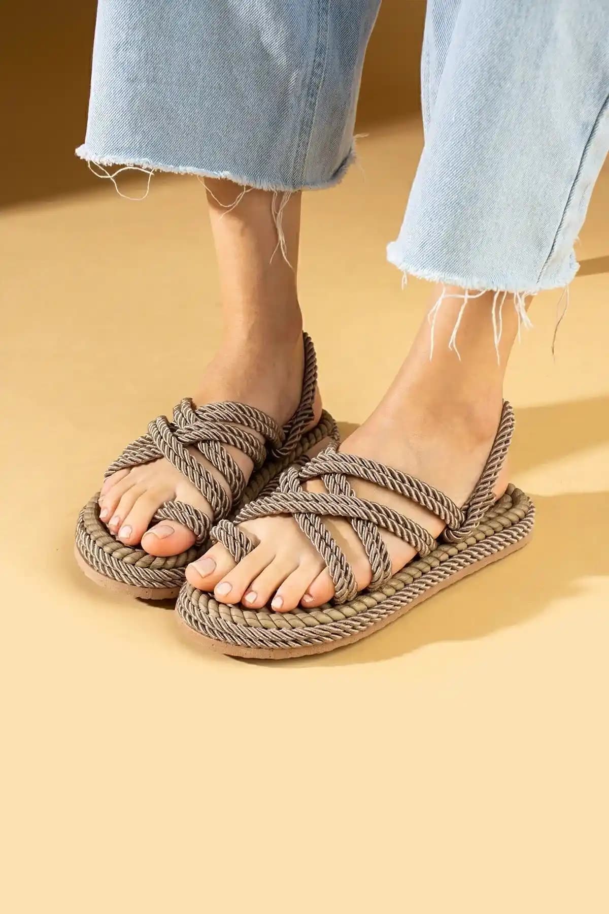 TY HOME COLLECTION Kadın Vizyon Hasır Halat Yüksek Taban Sandalet Yaz Aylarının Favorisi