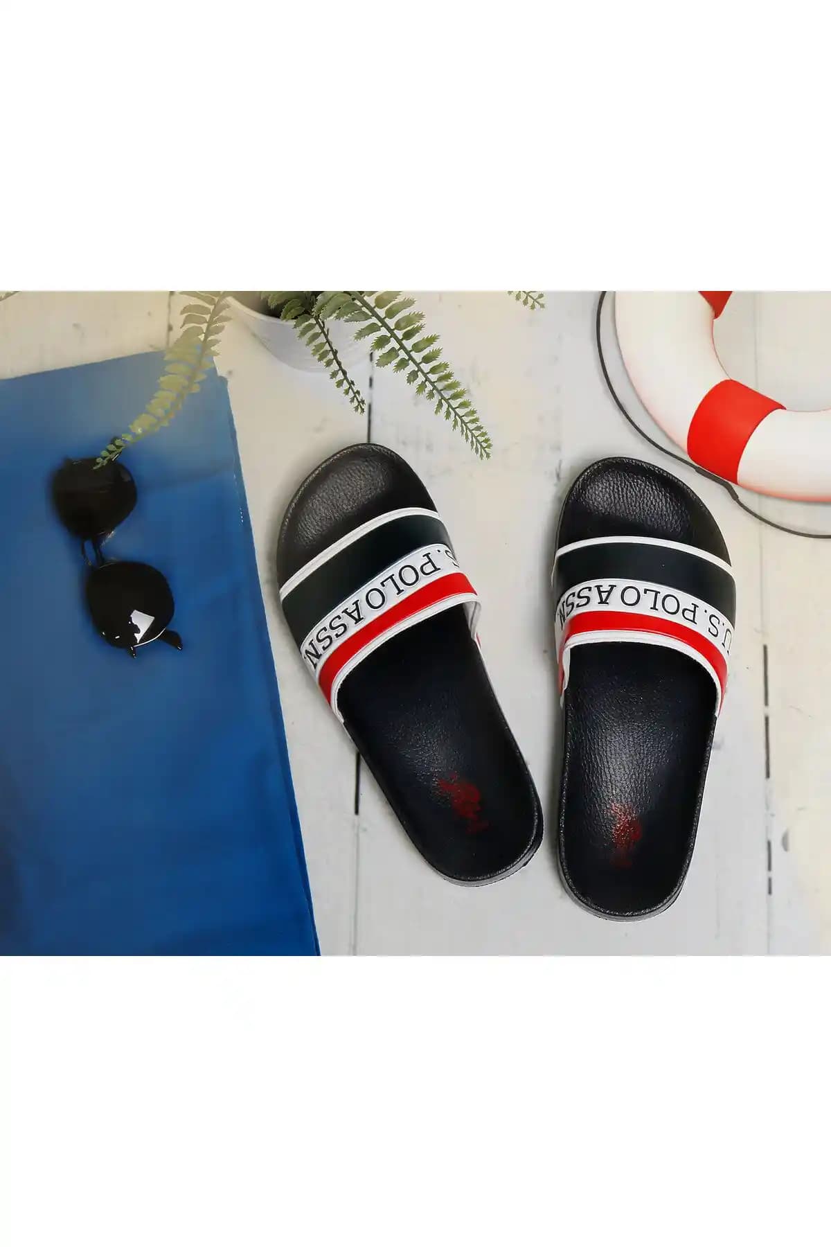 U.S. Polo Assn. Unisex Düz Tabanlı Yazlık Terlikler Konfor ve Şıklığı Bir Arada Sunar