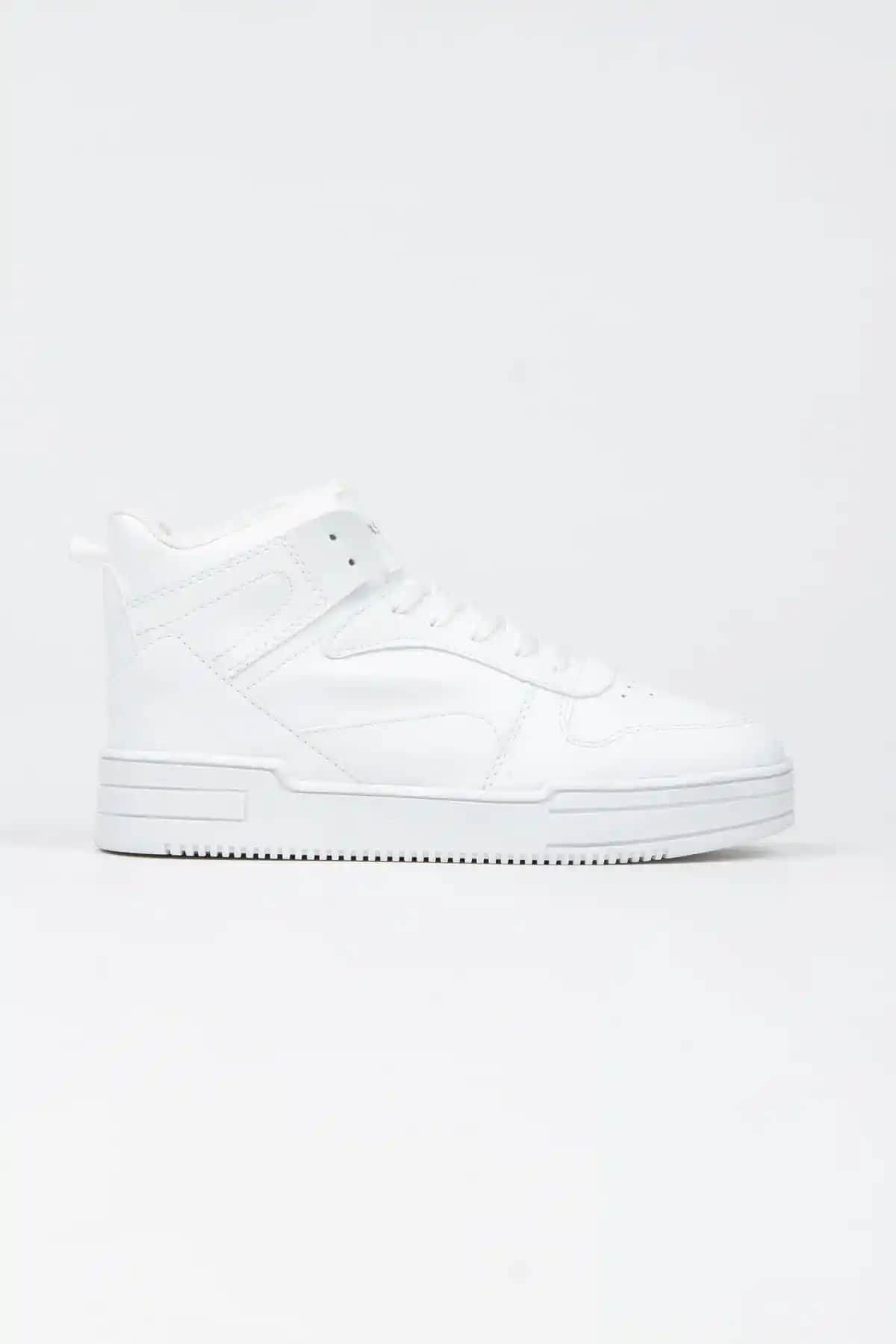 XStreet Jrd Bilekli Spor Ayakkabı: Konfor ve Şıklığı Bir Arada Sunan Türkiye Üretimi Model