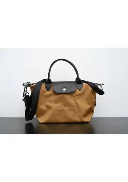 Cream House Yüksek Kadın Çantası Sürdürülebilir ve Şık Tasarımıyla Günlük Kullanım İçin Idealdir