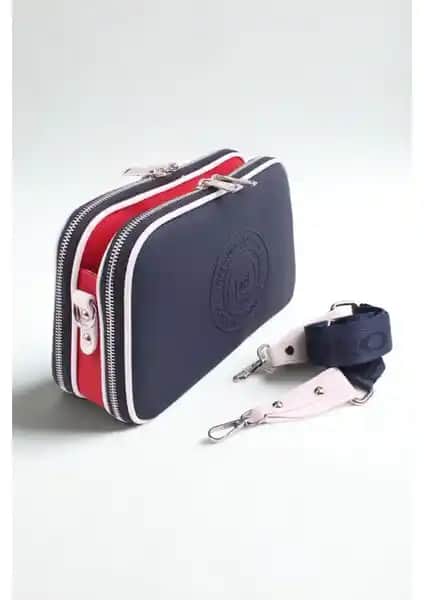 Just Polo Kadın 5 Bölmeli Ayarlanabilir Uzun Askılı Omuz Çantası Günlük Şıklık ve Fonksiyonellik