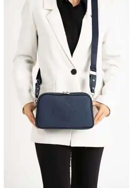 Just Polo Kadın 5 Bölmeli Uzun Askılı Omuz Çantası Günlük Şıklık ve Fonksiyonellik Sunar