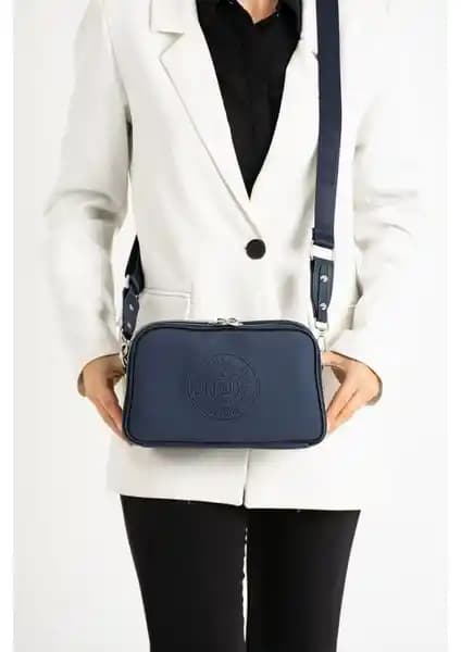 Just Polo Kadın 5 Bölmeli Uzun Askılı Omuz Çantası Günlük Şıklık ve Fonksiyonellik Sunar