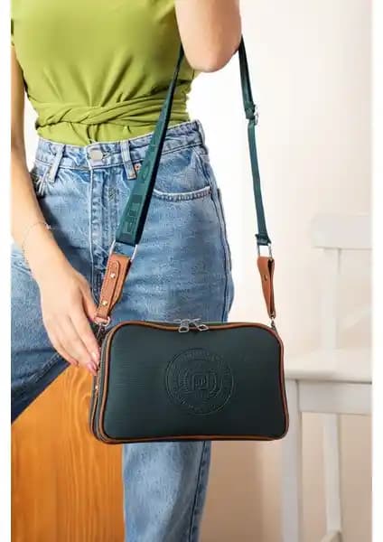 Kadınlar için şık ve kullanışlı 5 bölmeli günlük çanta - modern ve dayanıklı tasarım