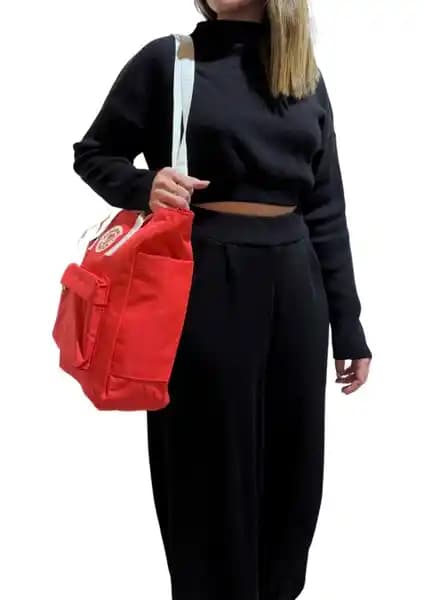 Kanken Sırt ve Omuz Çantası Günlük Kullanım İçin Şık ve Fonksiyonel Tasarım