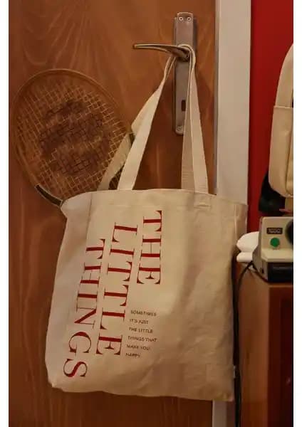 Manuka Baskılı Körüklü Bez Çanta Günlük Kullanım İçin Dayanıklı ve Şık Tasarım