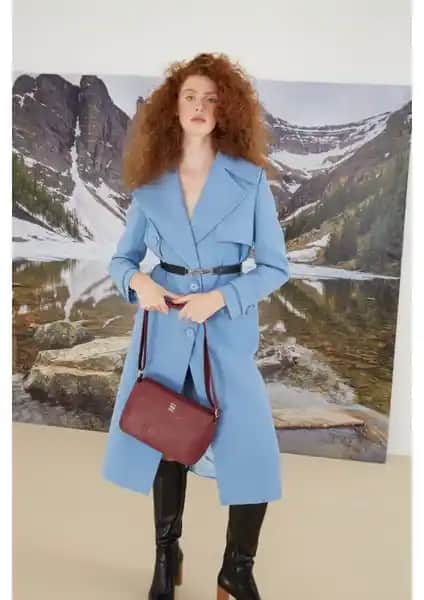 Pierre Cardin Bordo Çapraz Çanta: Şık ve Fonksiyonel Tasarım ile Günlük Kullanım İçin Ideal