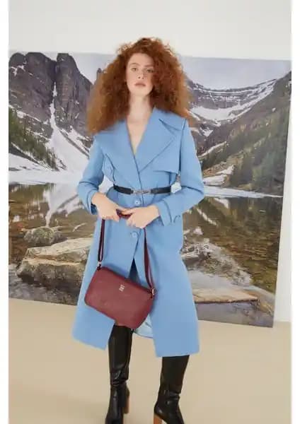 Pierre Cardin Bordo Çapraz Çanta: Şık ve Fonksiyonel Tasarım ile Günlük Kullanım İçin Ideal