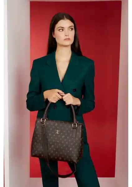 Pierre Cardin Kadın Kahve Monogram Omuz Çantası Şık ve Kullanışlı Tasarım